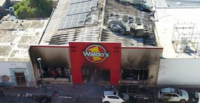 Señalan que Juan Manuel González Alvarado conocía irregularidades en Waldo’s (1)