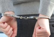 Estudiante de 15 años mata a dos maestras en preparatoria de Michoacán