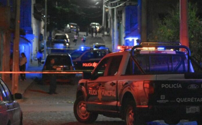 calle-acordonada-en-queretaro-por-asesinato-de-adolescente-768x474