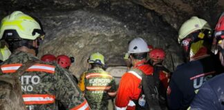 Hallan muerto a tercer trabajador de mina Santa Fe, Sinaloa; siguen labores para rescatar a último minero