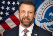 Markwayne Mullin, secretario de Seguridad Nacional de EE.UU, llega a México en medio de fuertes tensiones
