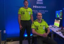 Investigan a árbitro australiano por presunta señal racista durante juego del Mundial
