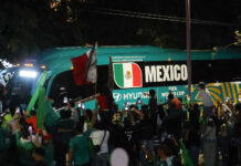 Selección Mexicana desata la locura en Guadalajara a ritmo de mariachi