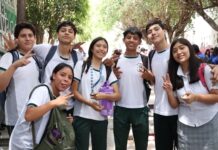 Los 32 estados acuerdan restringir celulares en escuelas, empieza el 3 de noviembre